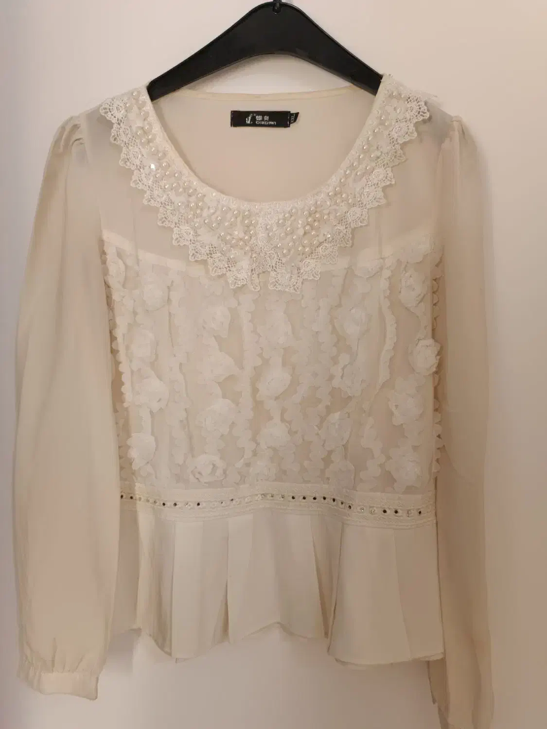 لباس مجلسی|لباس|خمین, |دیوار