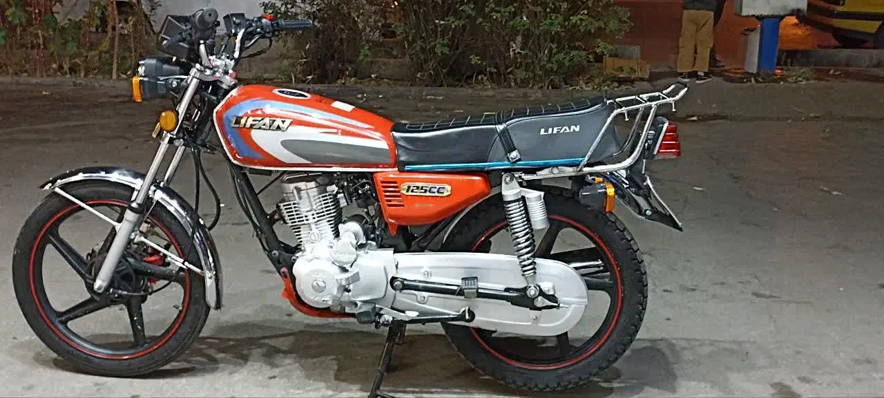 موتور 1402|موتورسیکلت|قم, نخودی|دیوار