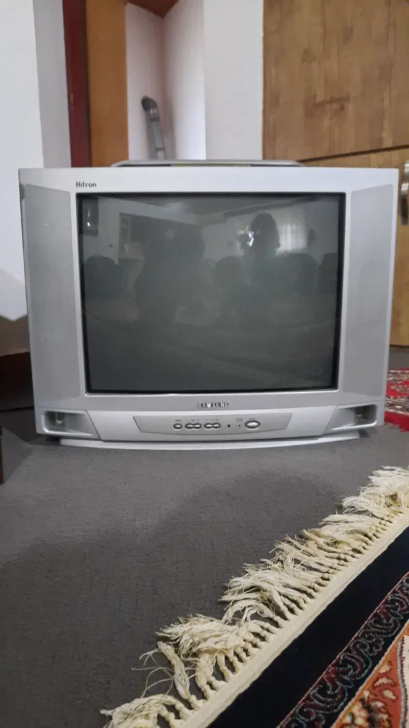 تلویزیون سامسونگ کاملا سالم ۲۱ اینج|تلویزیون و پروژکتور|چالوس, |دیوار