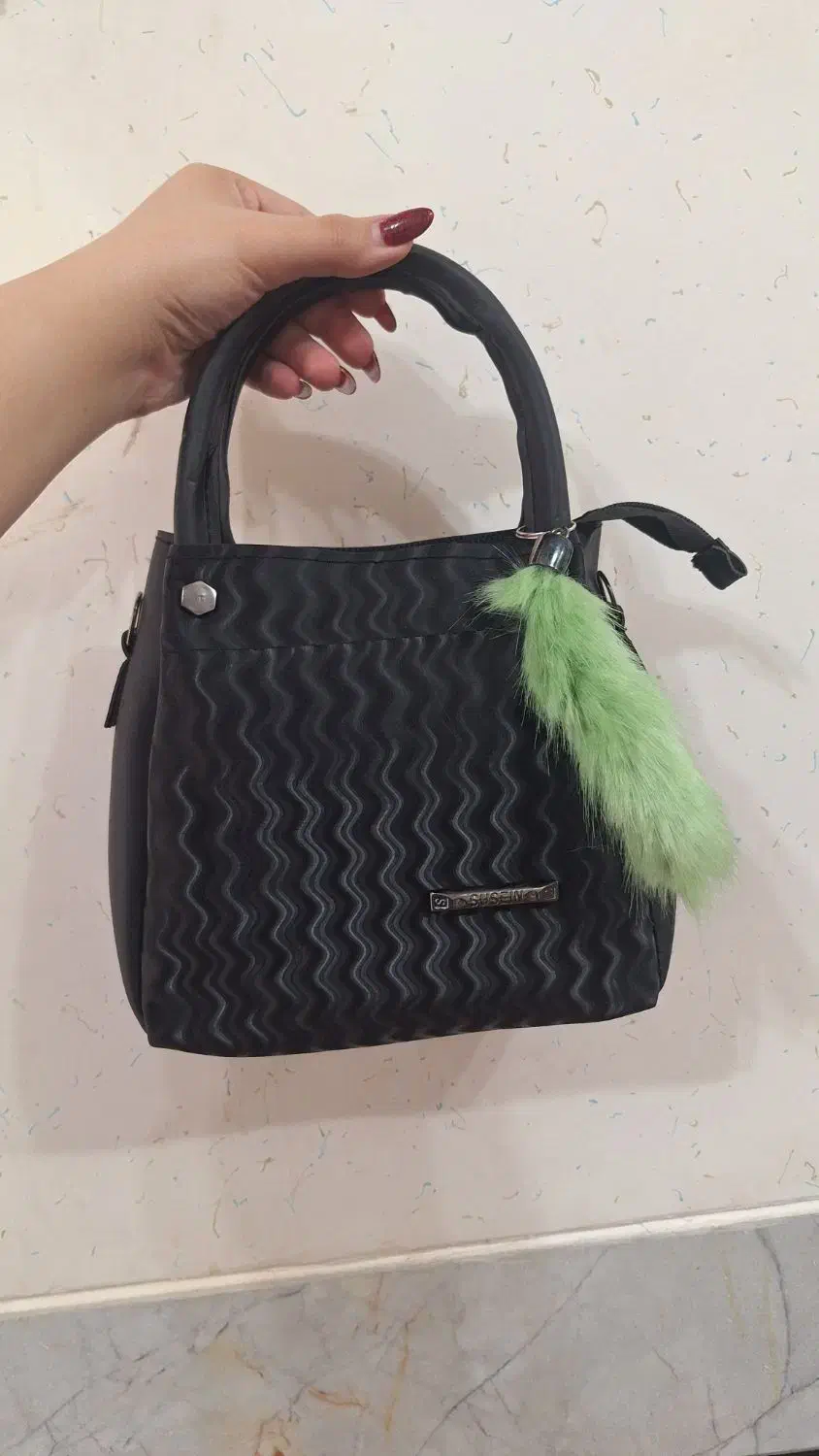 فروش لباس تمیز و نو|لباس|نجفآباد, ۲۲ بهمن|دیوار