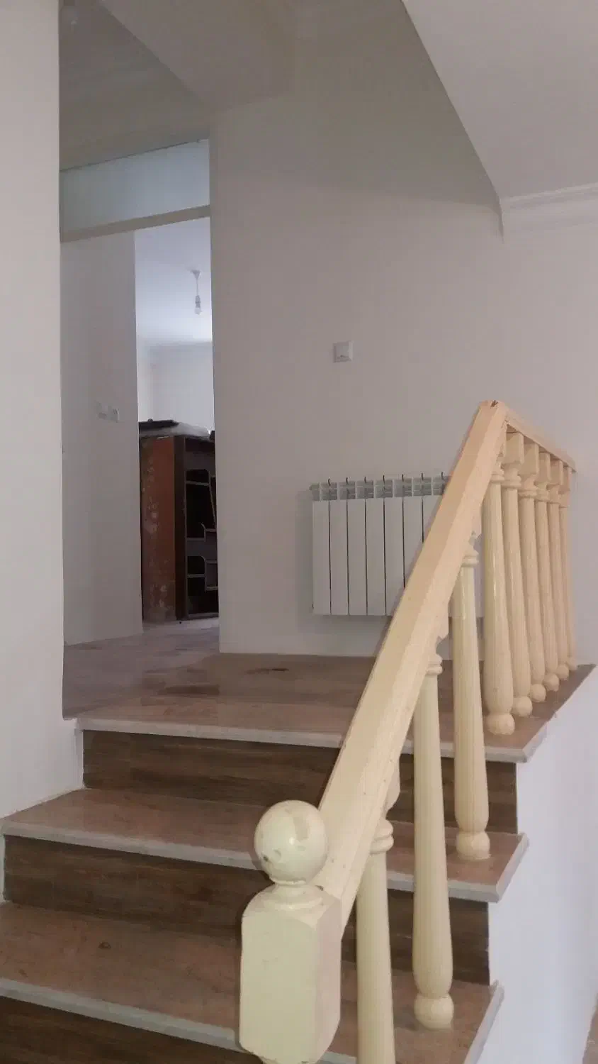 اجاره ۱۲۰متری طبقه اول ۳خوابه  (نیمه ویلایی)منظریه|اجارهٔ آپارتمان|رشت, منظریه|دیوار