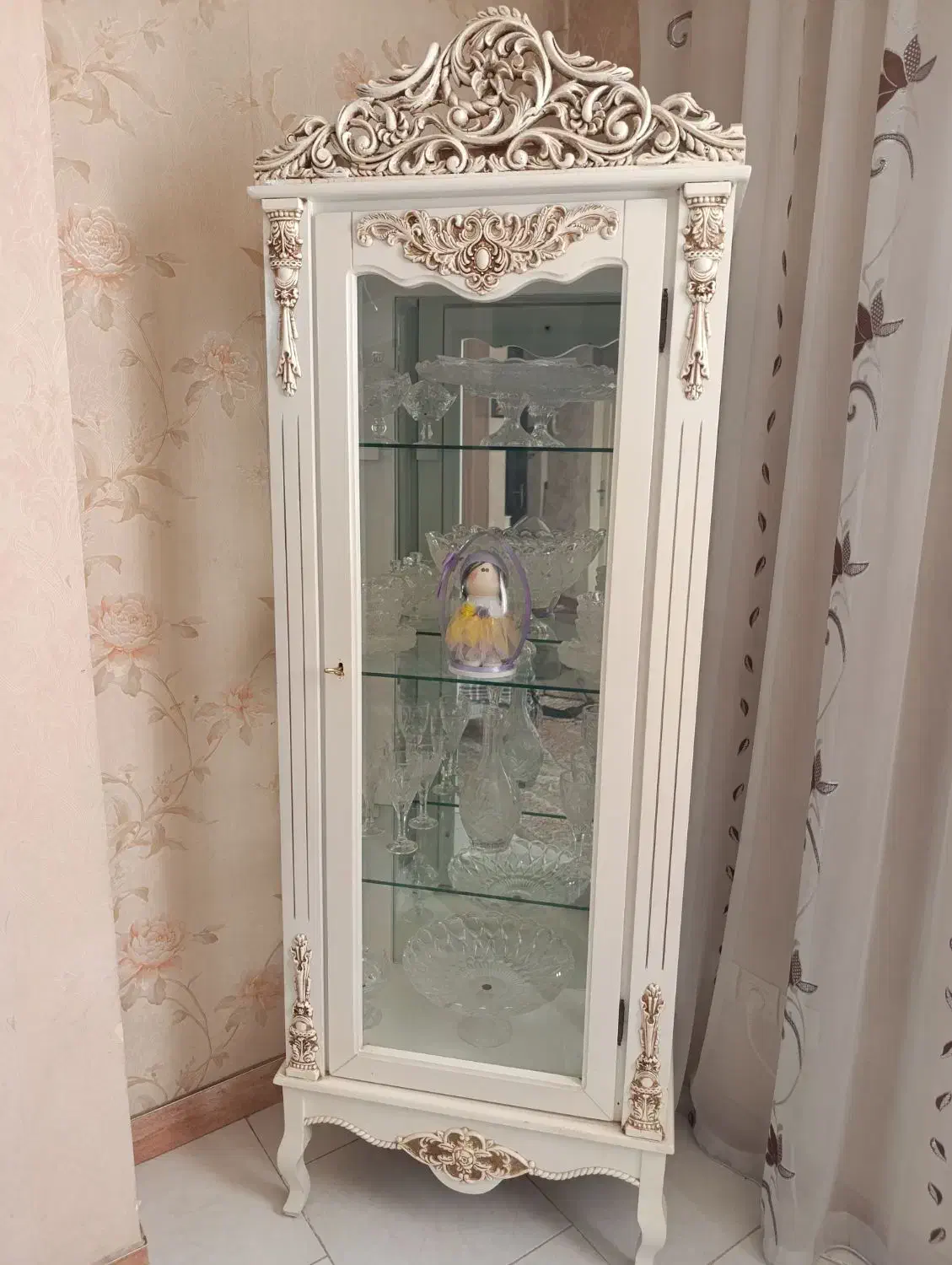 بوفه سالم تمیز در حد نو|بوفه، ویترین، کنسول|قرچک, پارس سرام|دیوار