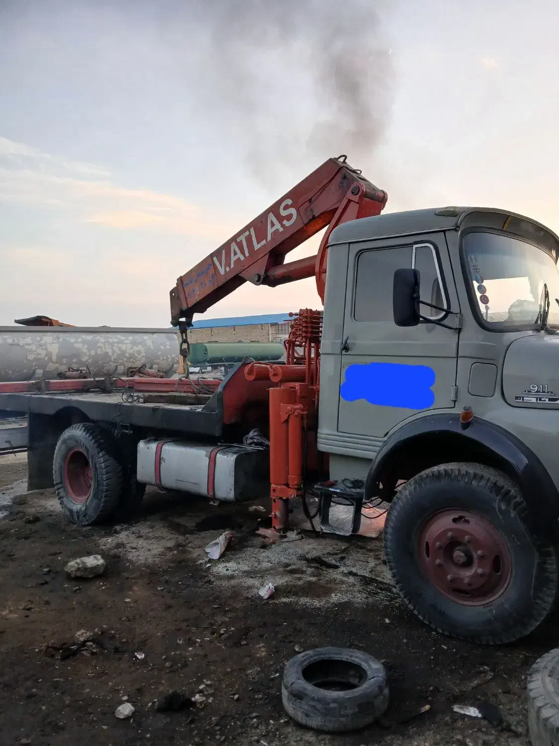 جرثقیل ۹۱۱ ۵ تن خاور بادسان۳ تن|خودرو سنگین|تبریز, |دیوار