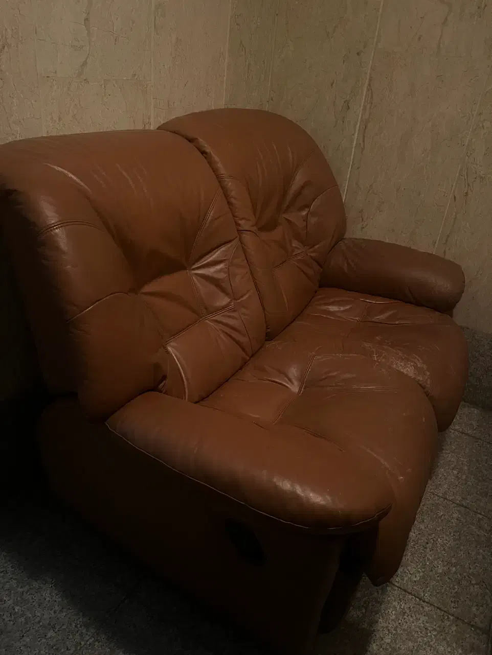 مبل راحتی ایتال استیل|مبلمان خانگی و میز عسلی|تهران, حشمتیه|دیوار