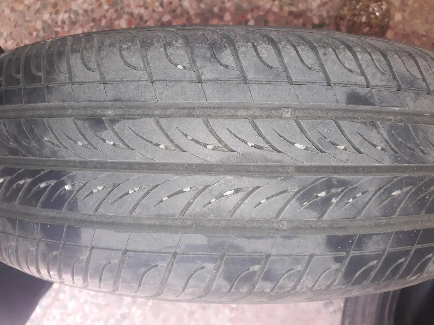 یک جفت لاستیک 185/65/15|قطعات یدکی و لوازم جانبی|اصفهان, رکن الدوله غربی|دیوار