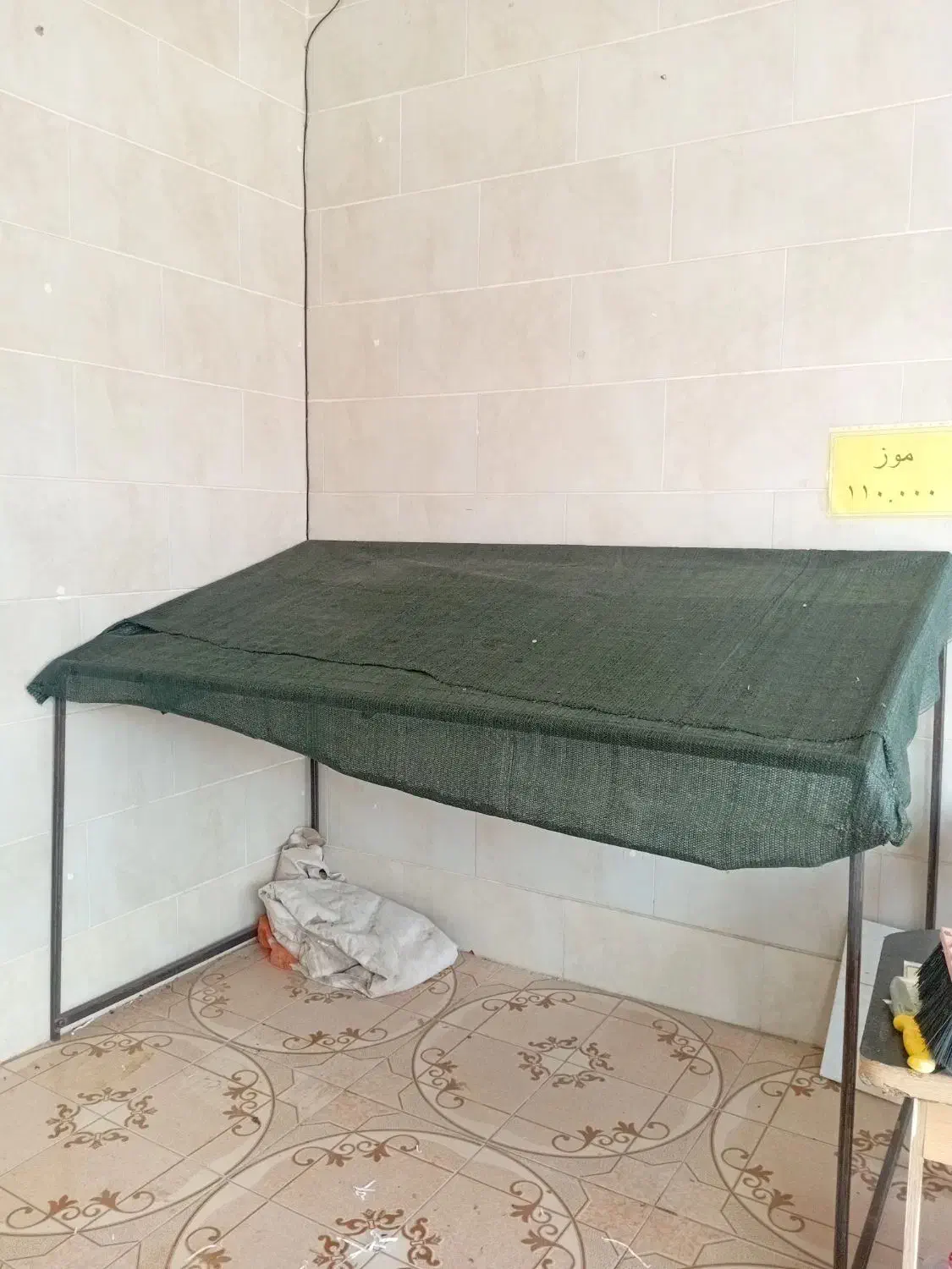 دوعدد تخت میوه فروشی|فروشگاه و مغازه|لوشان, |دیوار