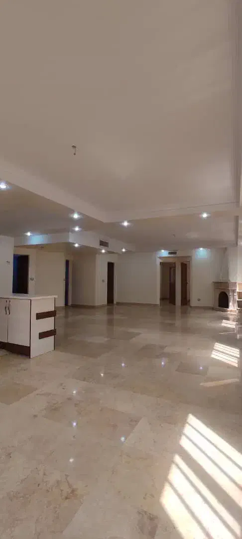 اجاره اداری ۱۳۰ متری در سعادت‌آباد|اجارهٔ دفتر کار، اتاق اداری، مطب|تهران, سعادت‌آباد|دیوار