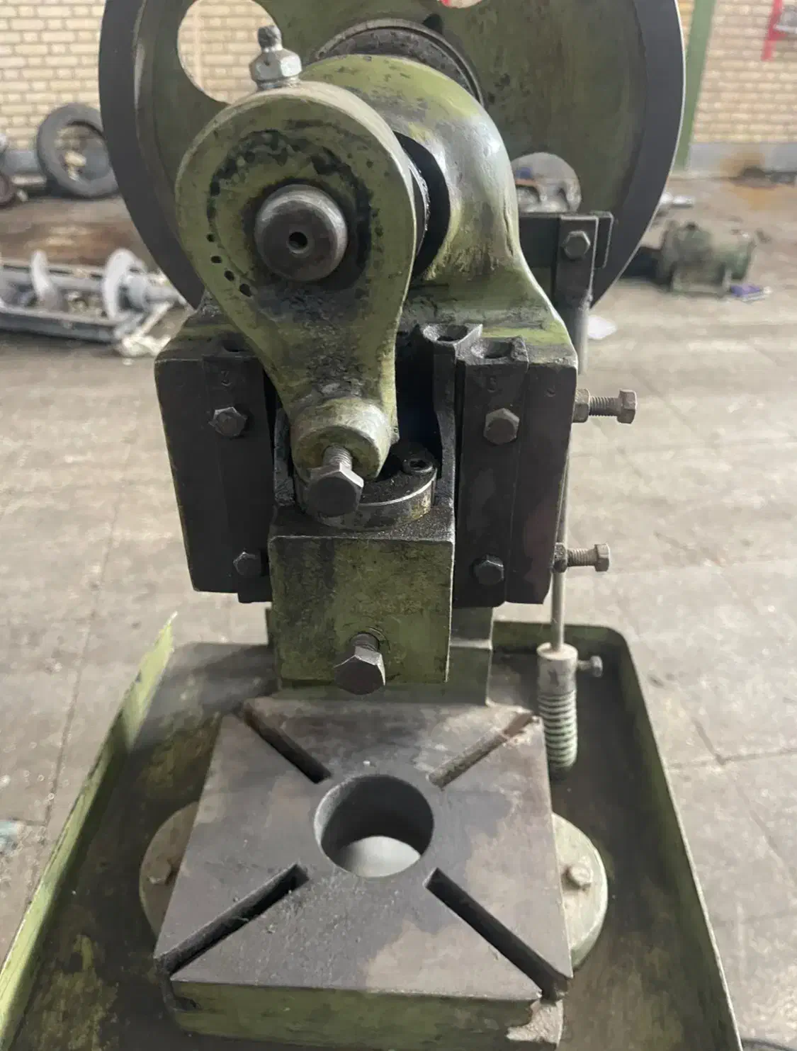 پرس ضربه ایی ۲ تن|ماشین‌آلات صنعتی|قم, خداکرم|دیوار