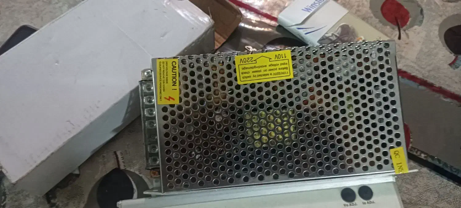 منبع تغذیه سه عدد بفروش میرسد|مودم و تجهیزات شبکه|پردیس, فاز ۸|دیوار