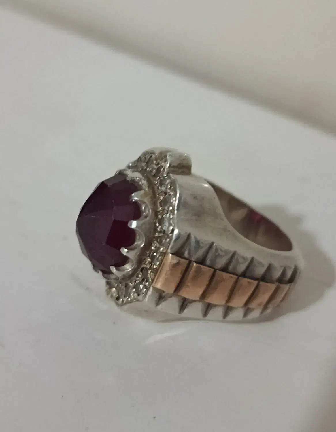 انگشتر یاقوت معدنی|جواهرات|مشهد, کوی ولیعصر|دیوار