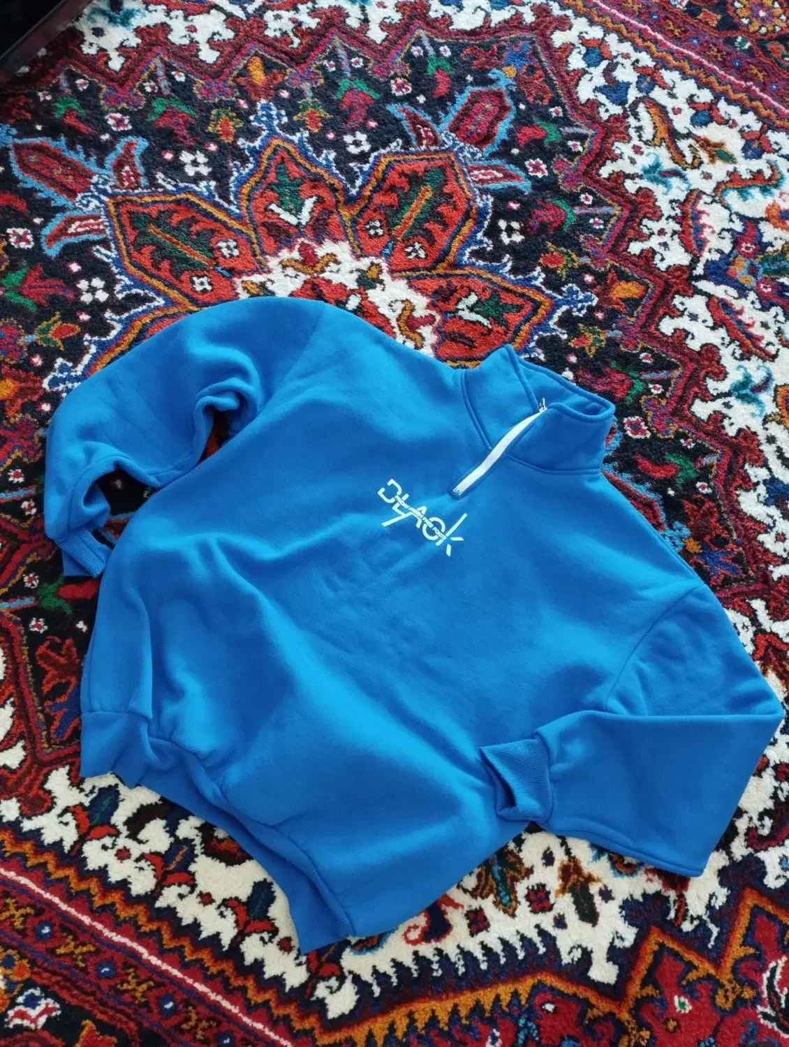 هودی و دورس نو|لباس|مراغه, |دیوار