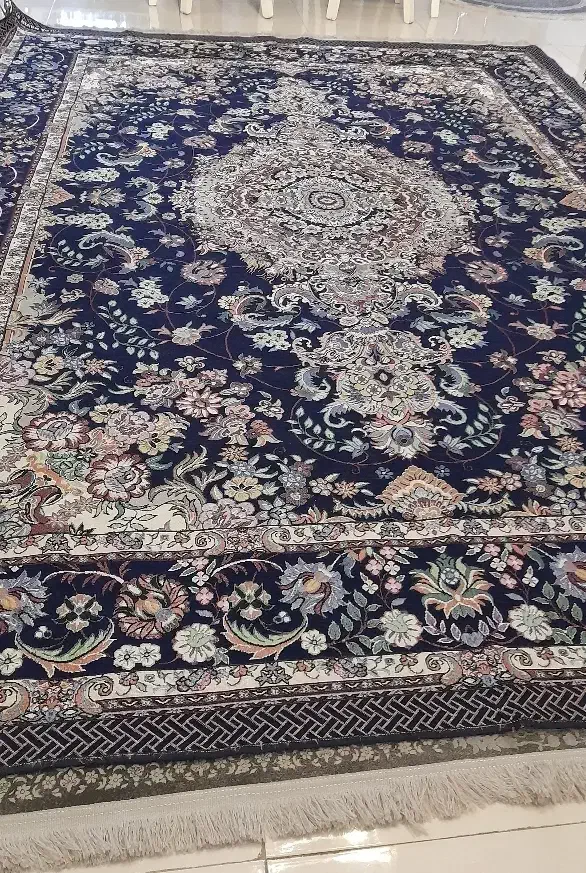 روفرشی ۹متری سرمه ای|روفرشی|رشت, جانبازان|دیوار