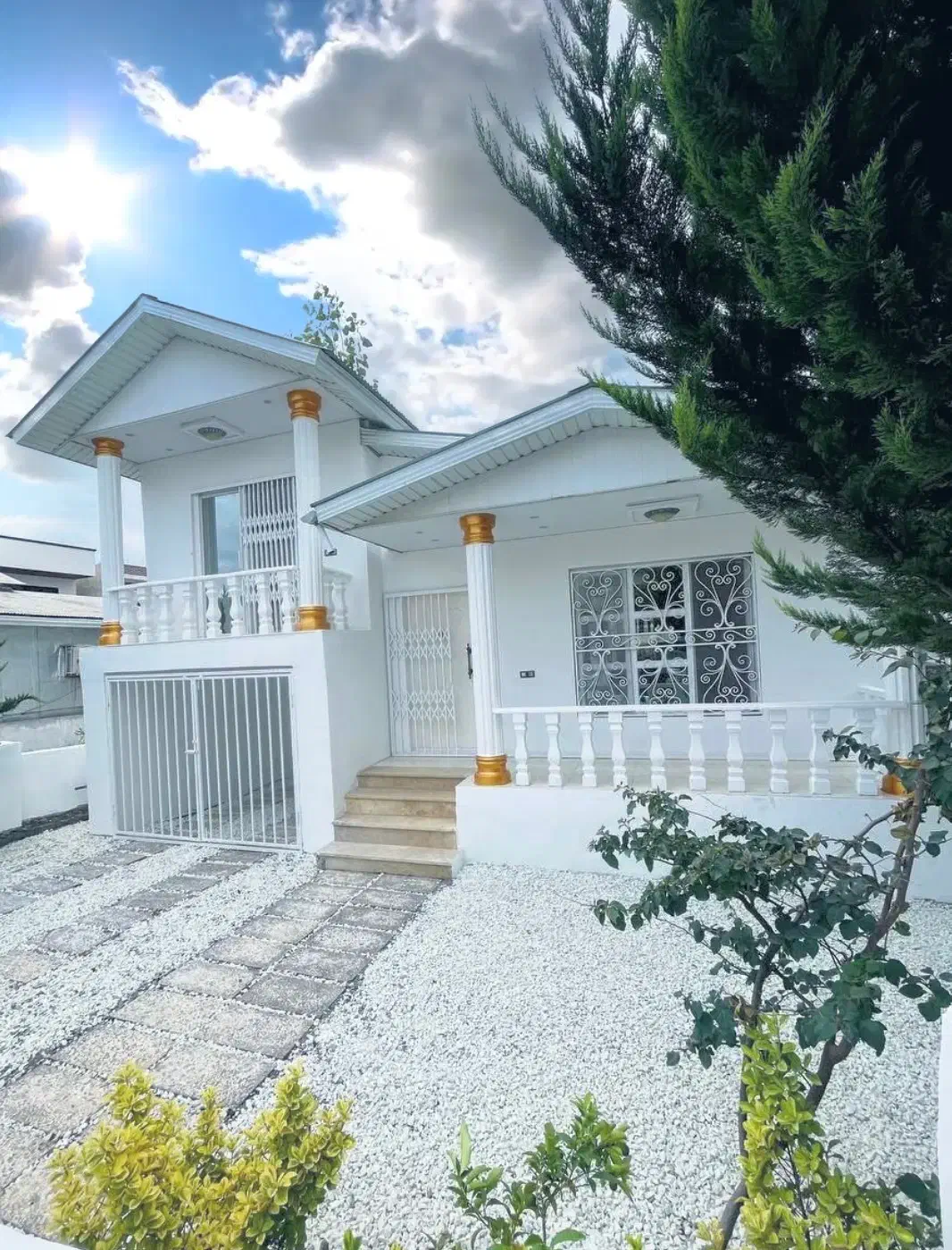 ویلا باغ ۲ خوابه / ۲۰۰ متر زمین آهودشت|فروش خانه و ویلا|چمستان, |دیوار