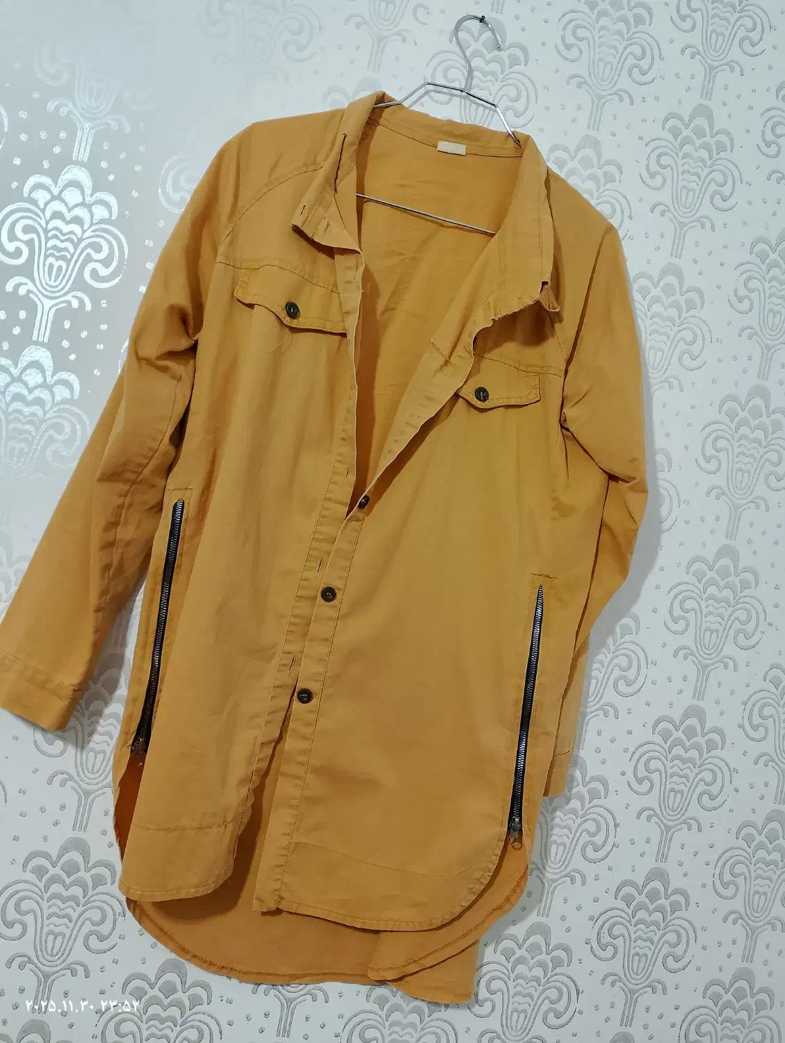 مانتو و لباس مجلسی|لباس|خوی, |دیوار