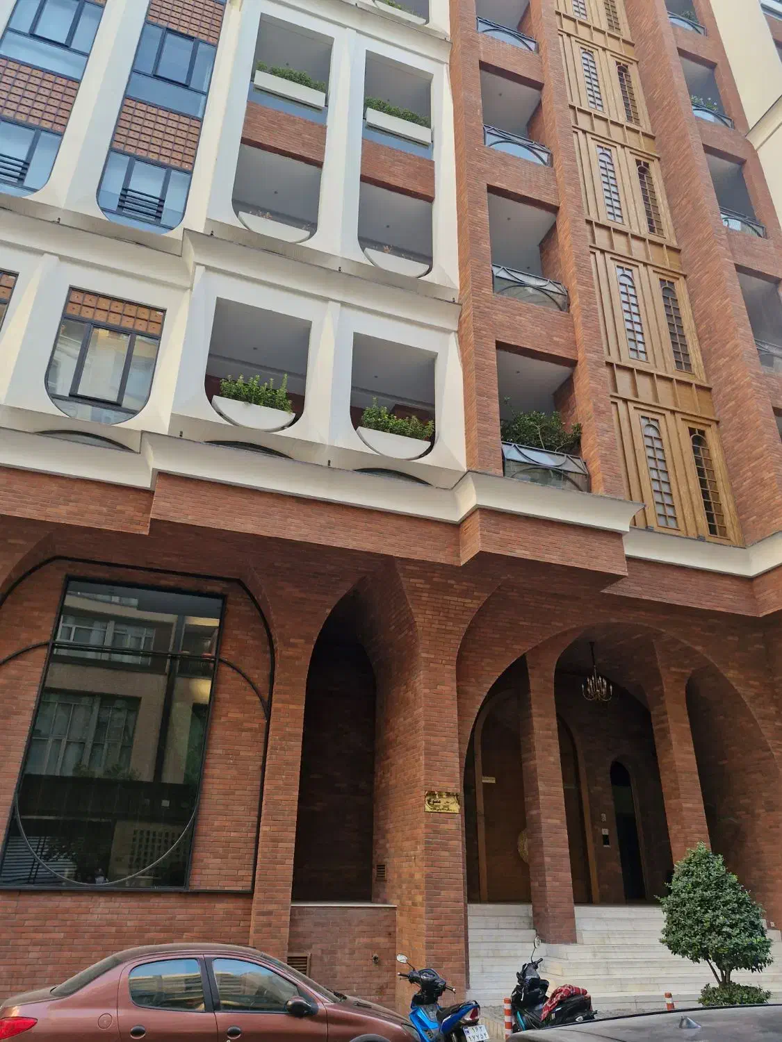 ۱۰۵ متر آپارتمان مدرن لوکس در قیطریه