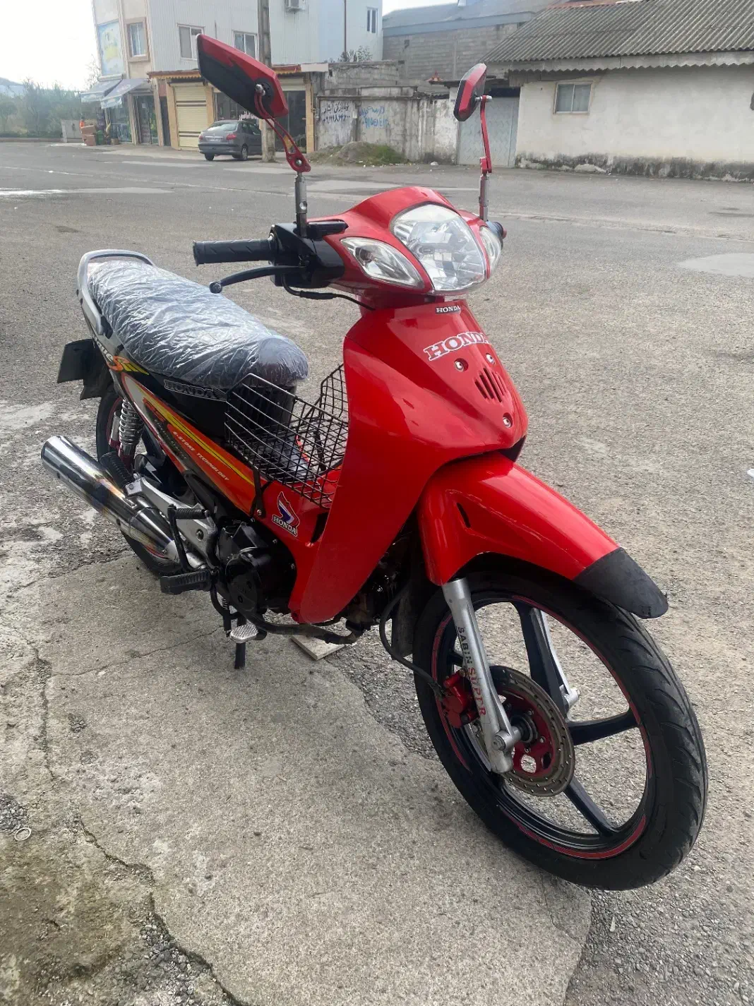 طرح ویو مدل ۸۹ درحد|موتورسیکلت|بندر انزلی, نیمه شعبان|دیوار