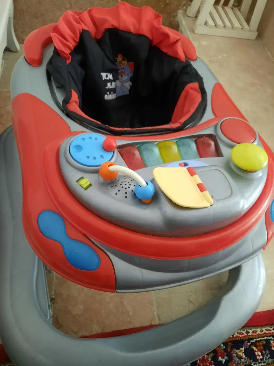 روروئک کاملا تمیز و نو|اسباب و اثاث بچه|مشهد, هنرور|دیوار