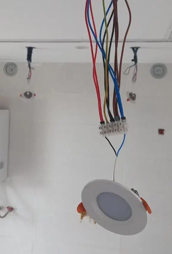 برقکار ساختمان|خدمات پیشه و مهارت|ایرانشهر, |دیوار