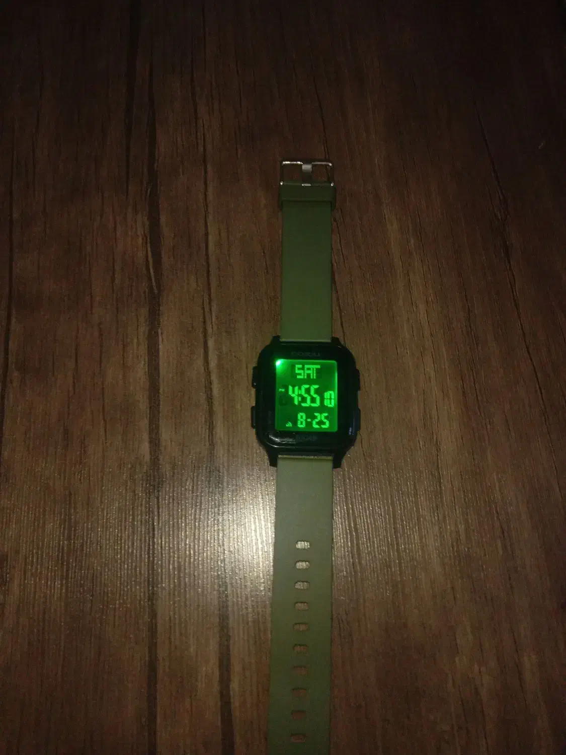 ساعت و ک ب و ت ر|ساعت|ایذه, |دیوار