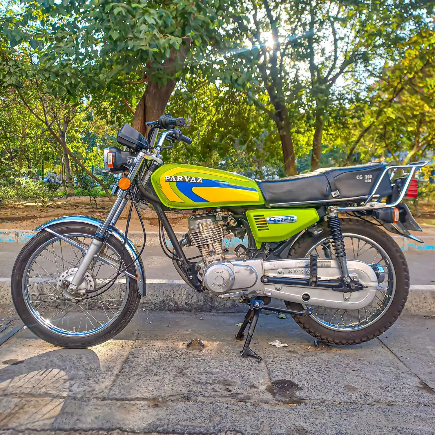 هوندا NMS 125CC مدل 99 عروسک|موتورسیکلت|تهران, شهرک ولیعصر جنوبی|دیوار