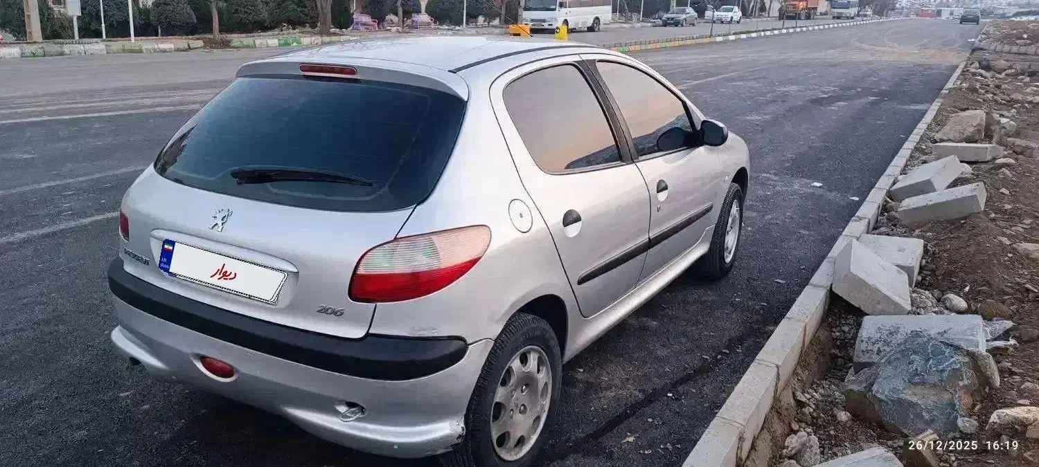 ۲۰۶ مدل ۹۰ تیپ۲ کم کار عروسک|خودرو سواری و وانت|مشهد, شهرآرا|دیوار