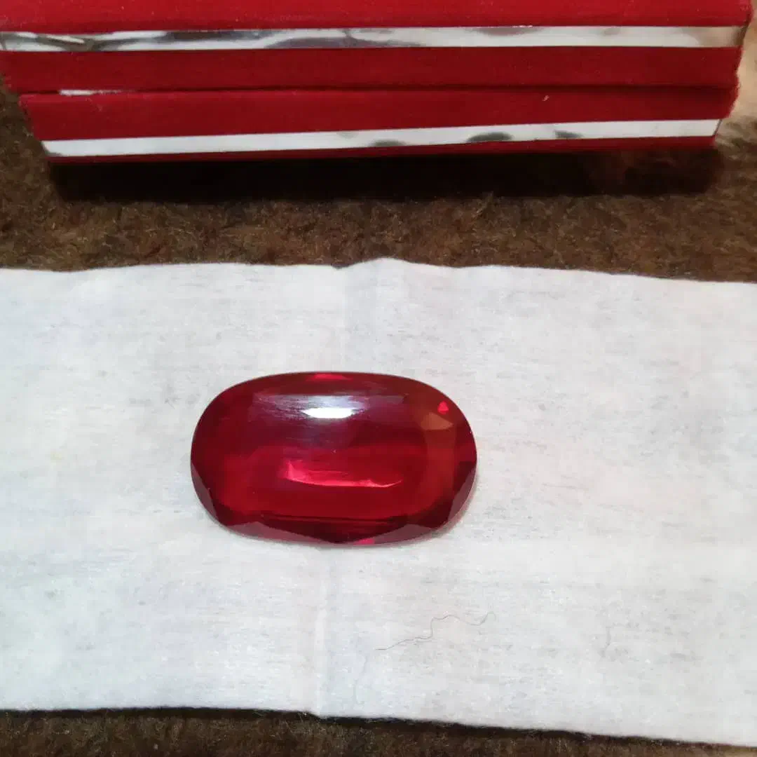 سنگ یاقوت|جواهرات|پرند, فاز ۶|دیوار