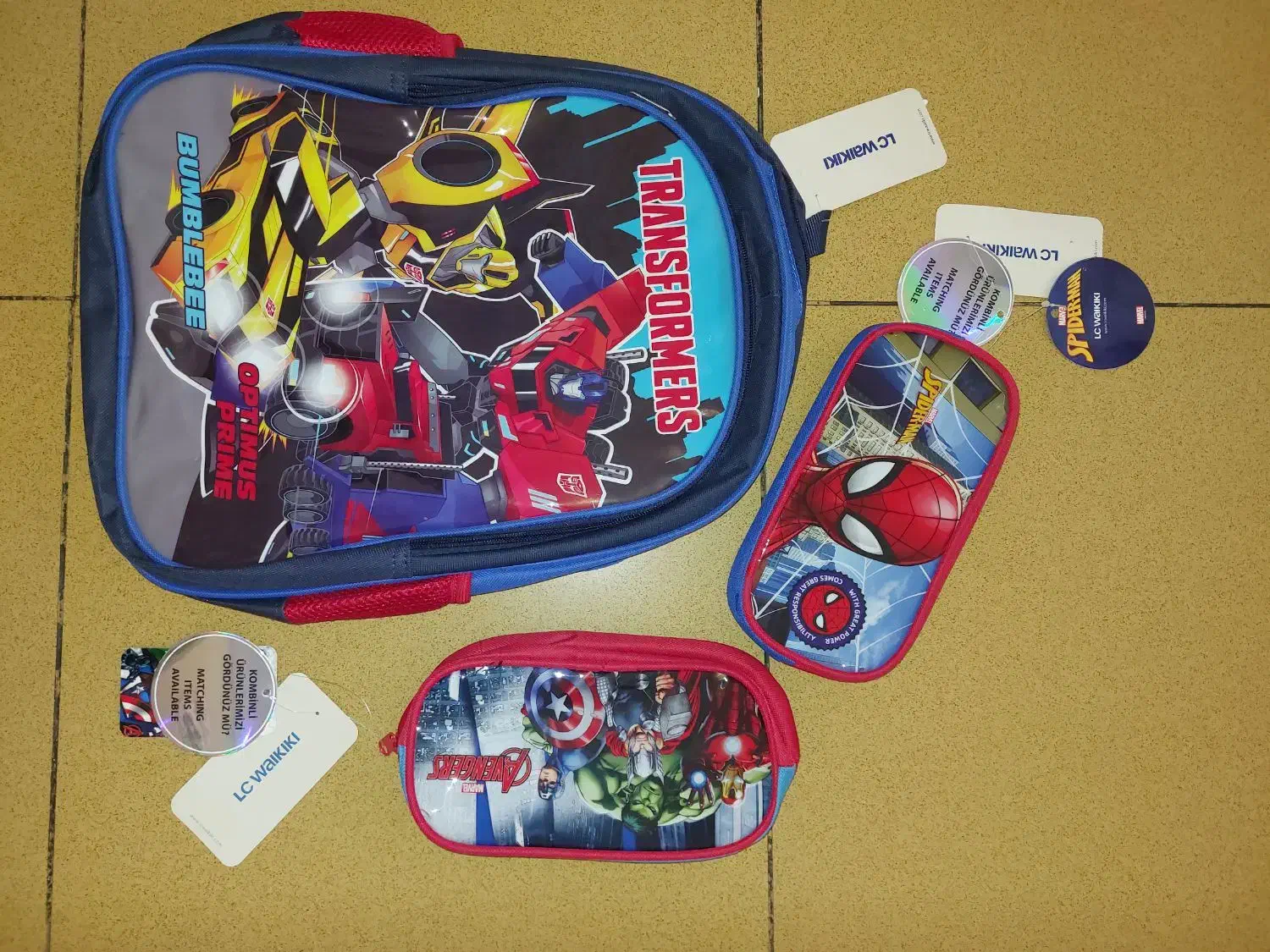 کوله مدرسه جامدادی مارک السی ترک lc کیف ساک مهد|کیف، کفش، کمربند|تهران, فلسطین (میدان انقلاب)|دیوار