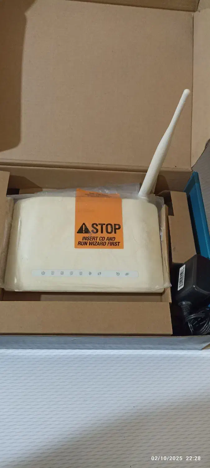 فروش دستگاه وای فای خانگی چهار پورت|مودم و تجهیزات شبکه|مراغه, |دیوار