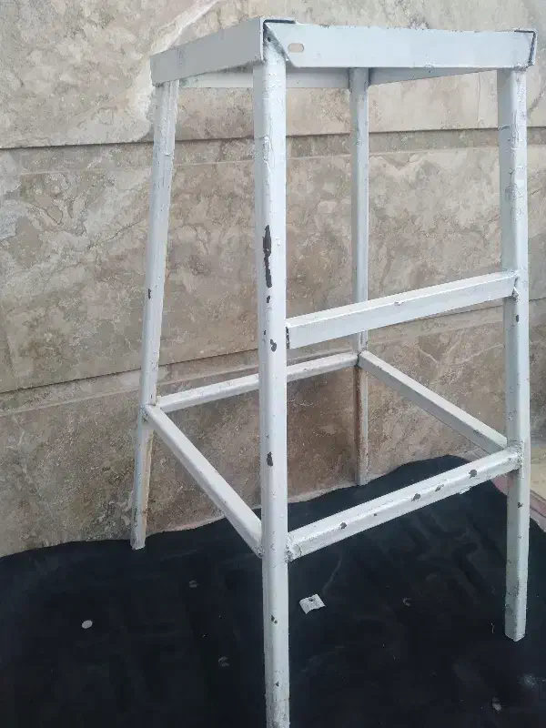 چهار پایه سنگین و محکم|ابزارآلات|ایوان, |دیوار