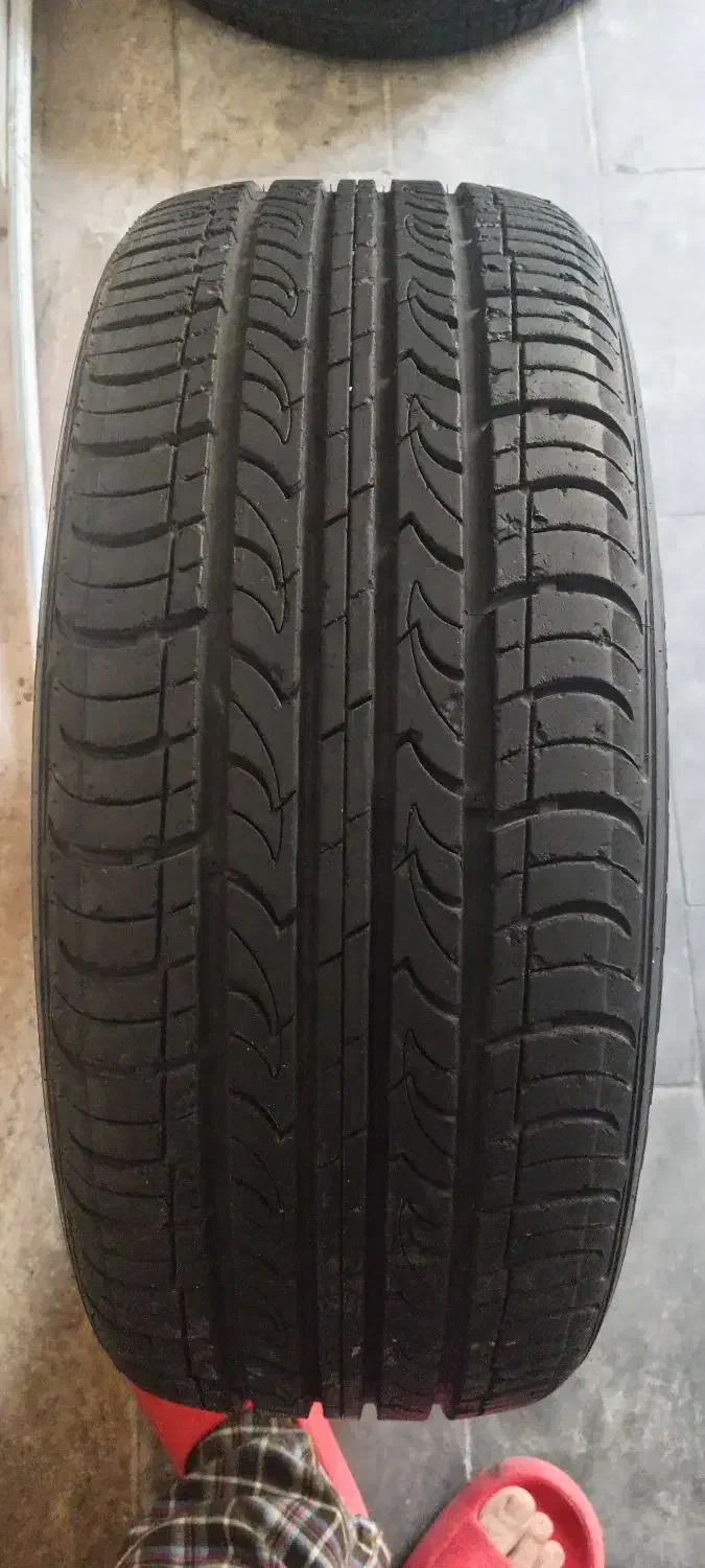 لاستیک خودروسواری|قطعات یدکی و لوازم جانبی|ری, علایین|دیوار