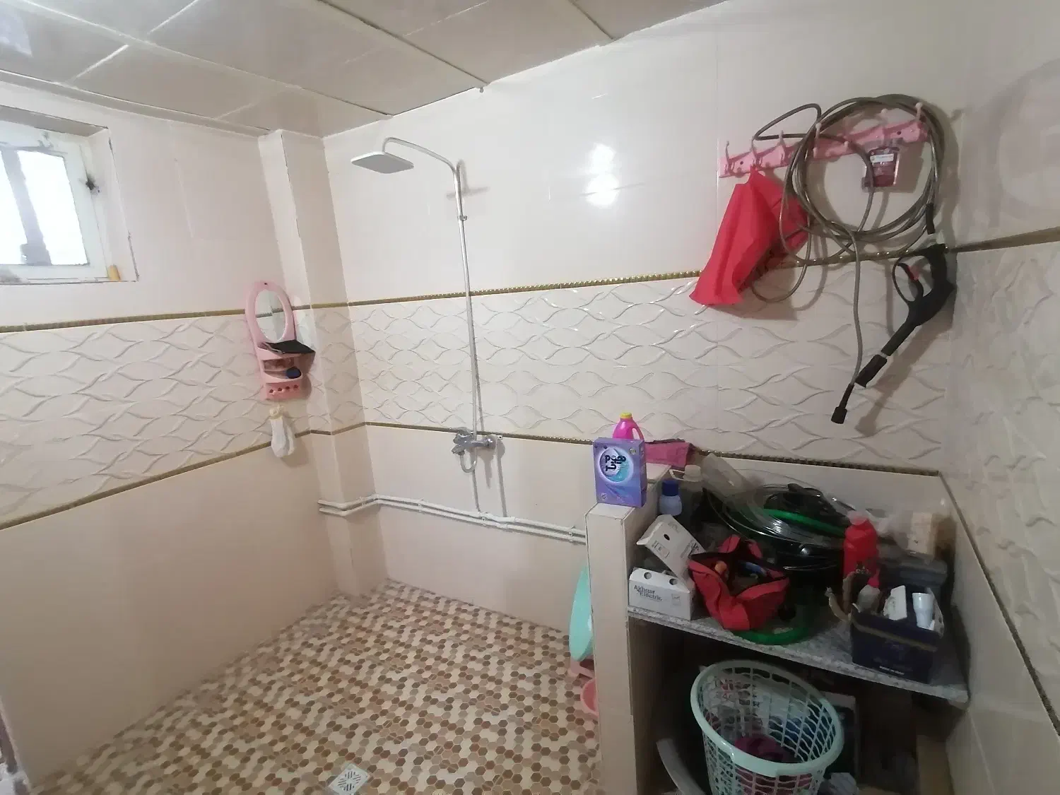 معاوضه و فروش خانه باغ واقع در باقرآباد|فروش خانه و ویلا|بافق, |دیوار