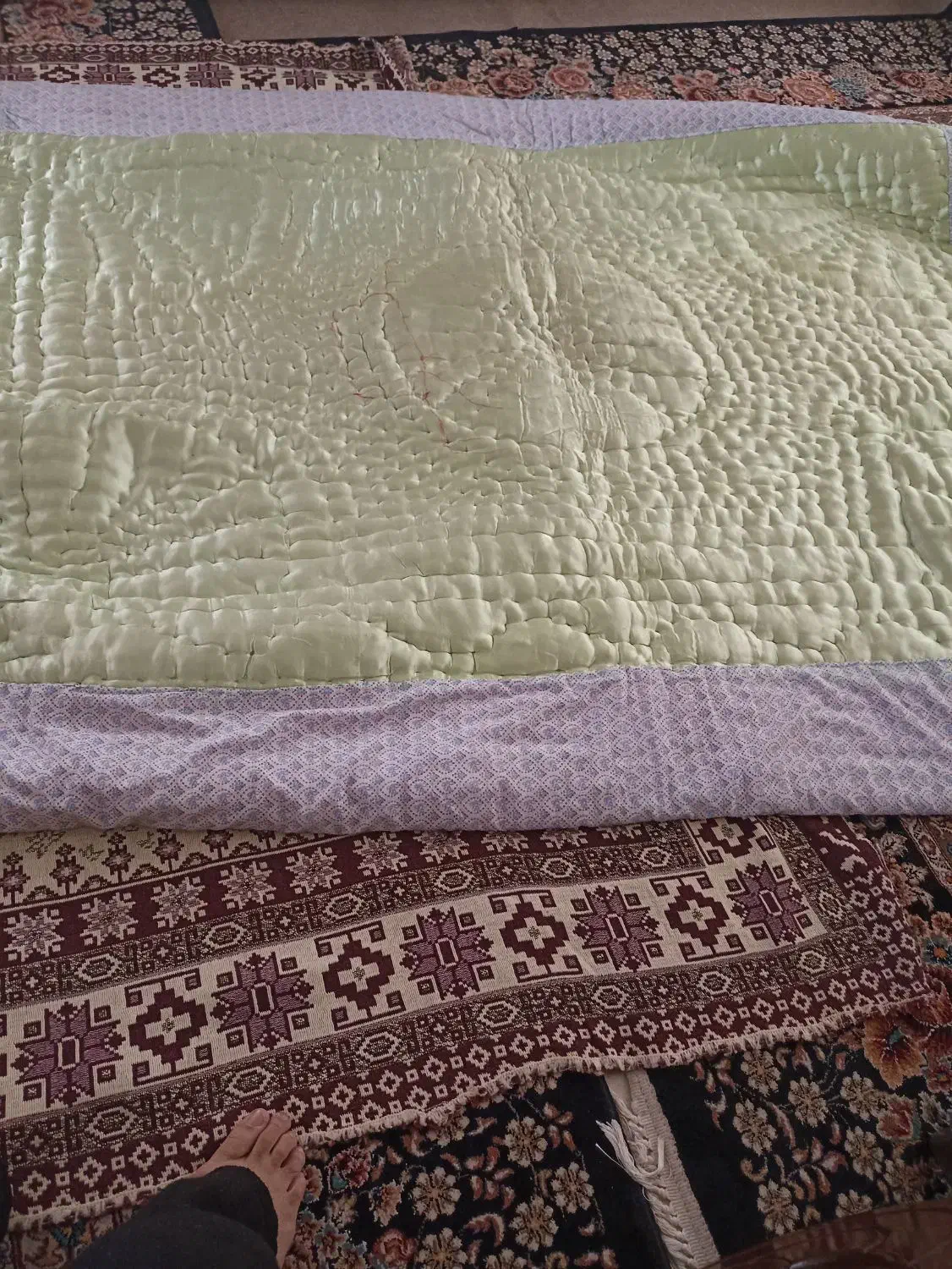 لحاف جنس گرم ساتن نو استفاده نشده|رختخواب، بالش، پتو|سبزوار, دانشگاه آزاد|دیوار