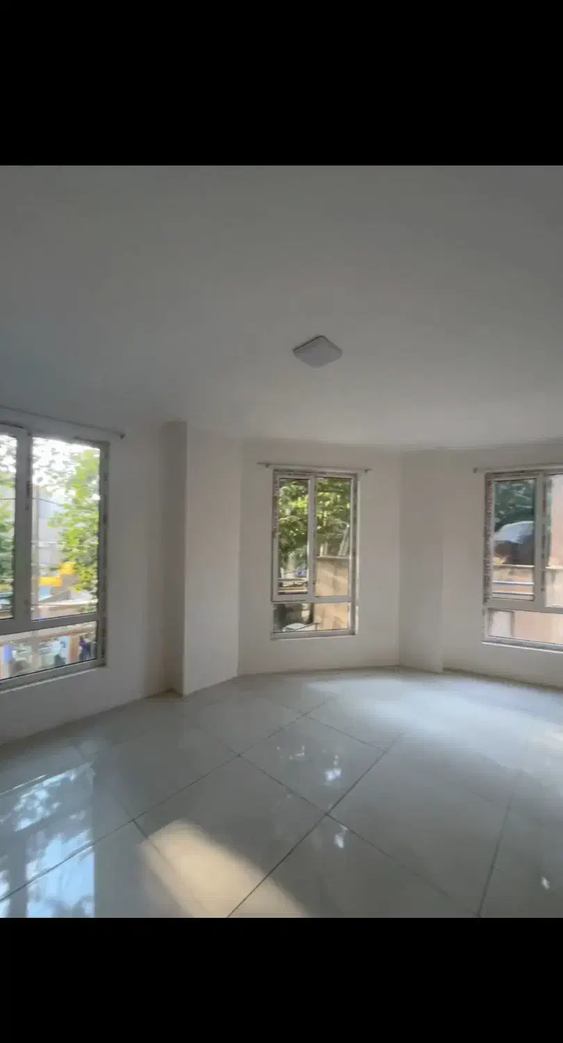 واحد تجاری ۹۰متری مطهری|اجارهٔ دفتر کار، اتاق اداری، مطب|خرم‌آباد, |دیوار