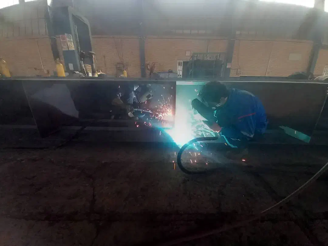 تعمیرات انواع جرثقیل سقفی|خدمات پیشه و مهارت|دهق, |دیوار