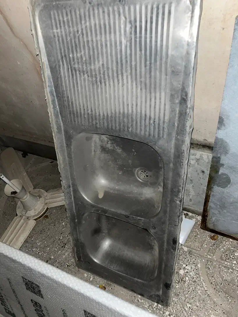 سینک و کابینت بالا|مصالح و تجهیزات ساختمان|قائن, |دیوار