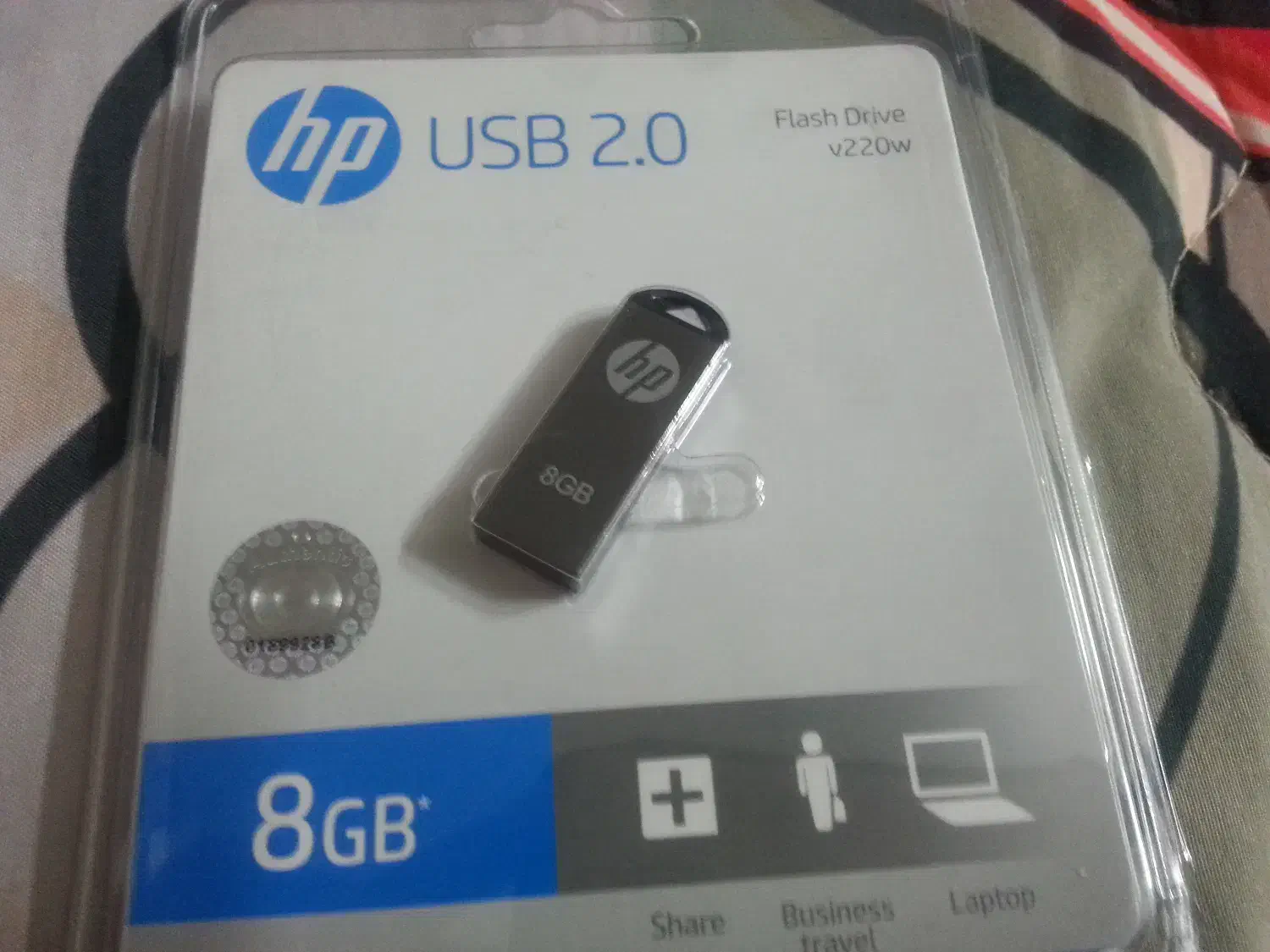 فلش مموری 8 گیگا بایت اج پی اصلی آکبند|قطعات و لوازم جانبی رایانه|تهران, ستارخان|دیوار