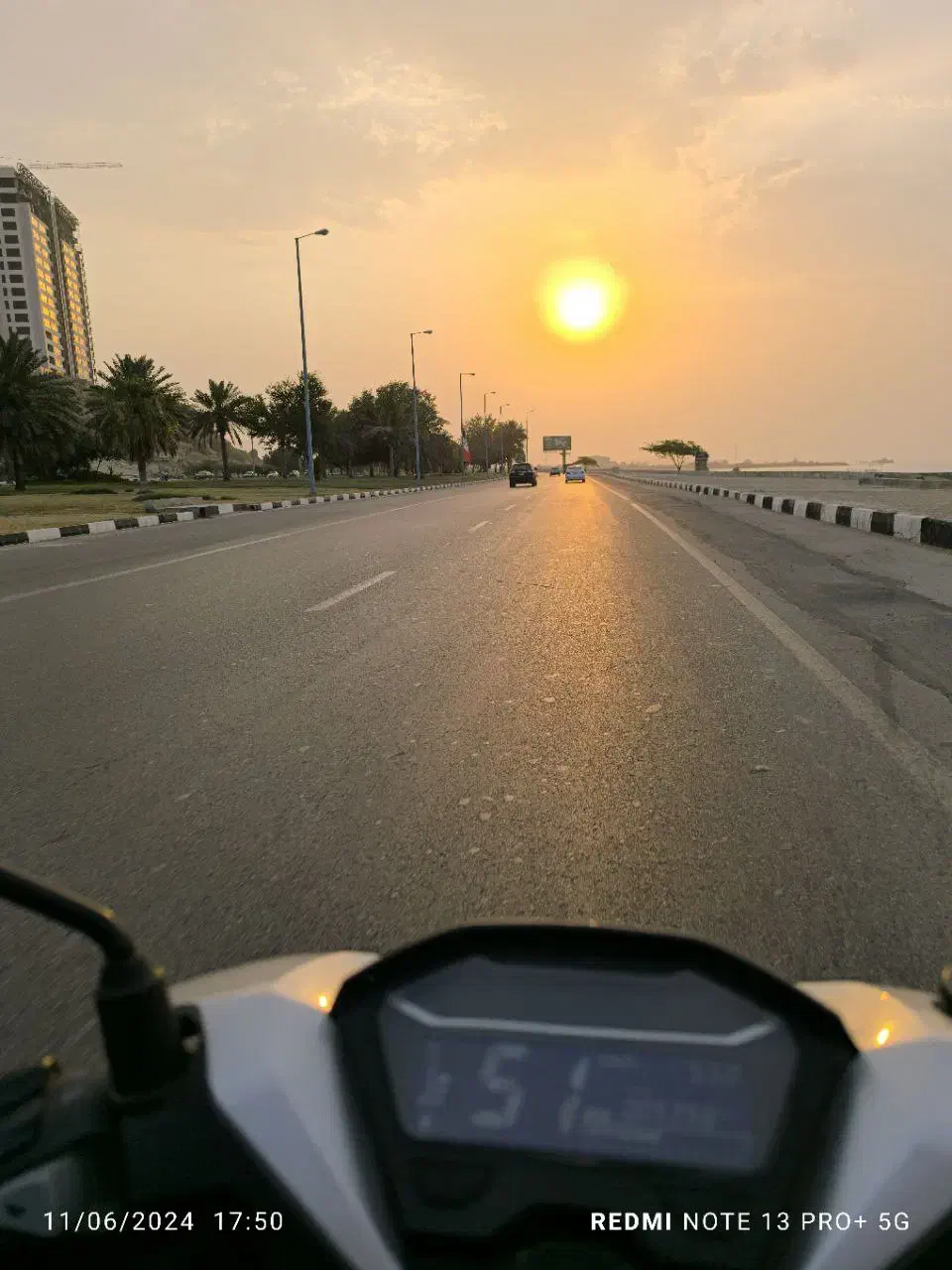 راهنمایی قشم|فعالیت داوطلبانه تحقیقاتی|قشم, |دیوار