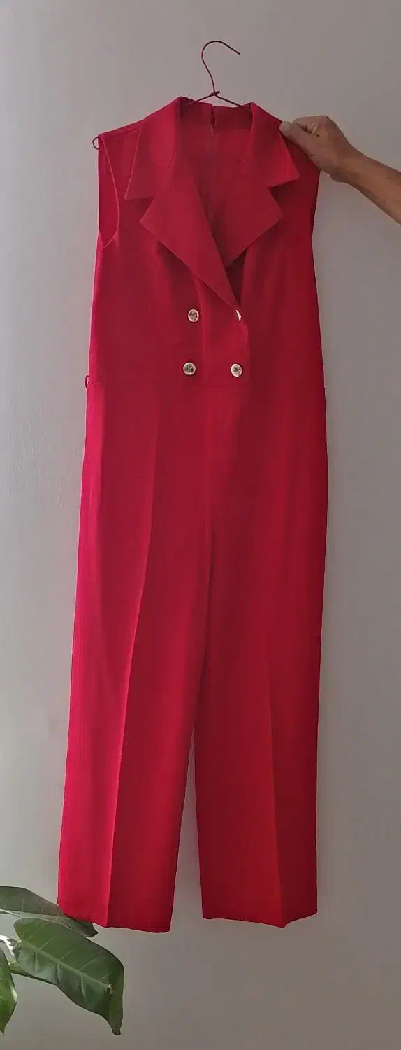 لباس مجلسی زنانه|لباس|سبزوار, ولیعصر (نجار آباد)|دیوار