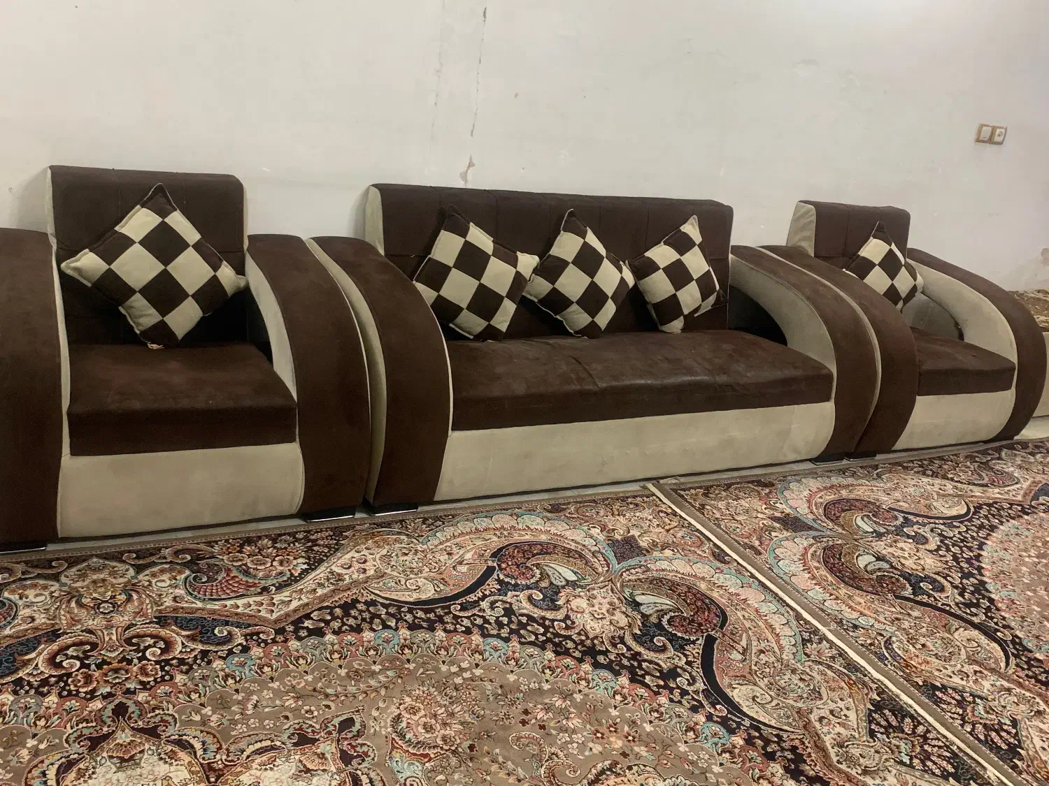 مبلمان فروشی|مبلمان خانگی و میز عسلی|شهریار, کهنز|دیوار