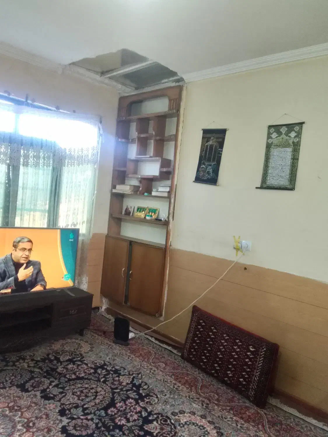 ۷۰متر مسکونی لب خیابان ضدزلزله|اجارهٔ آپارتمان|زرند, |دیوار