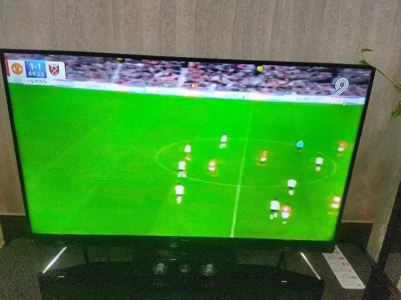 سلام تلویزیون سامسونگ ال ی دی تمیز سالم|تلویزیون و پروژکتور|فردیس, منظریه|دیوار