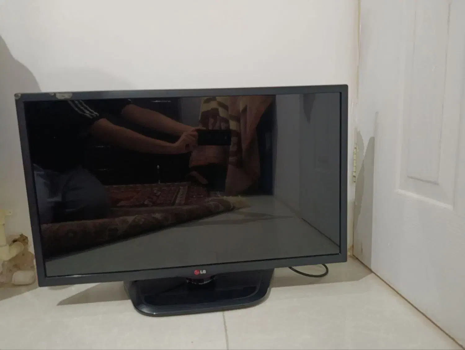 بدلیل نیاز مالی|تلویزیون و پروژکتور|محمدشهر, شهرک نگین|دیوار