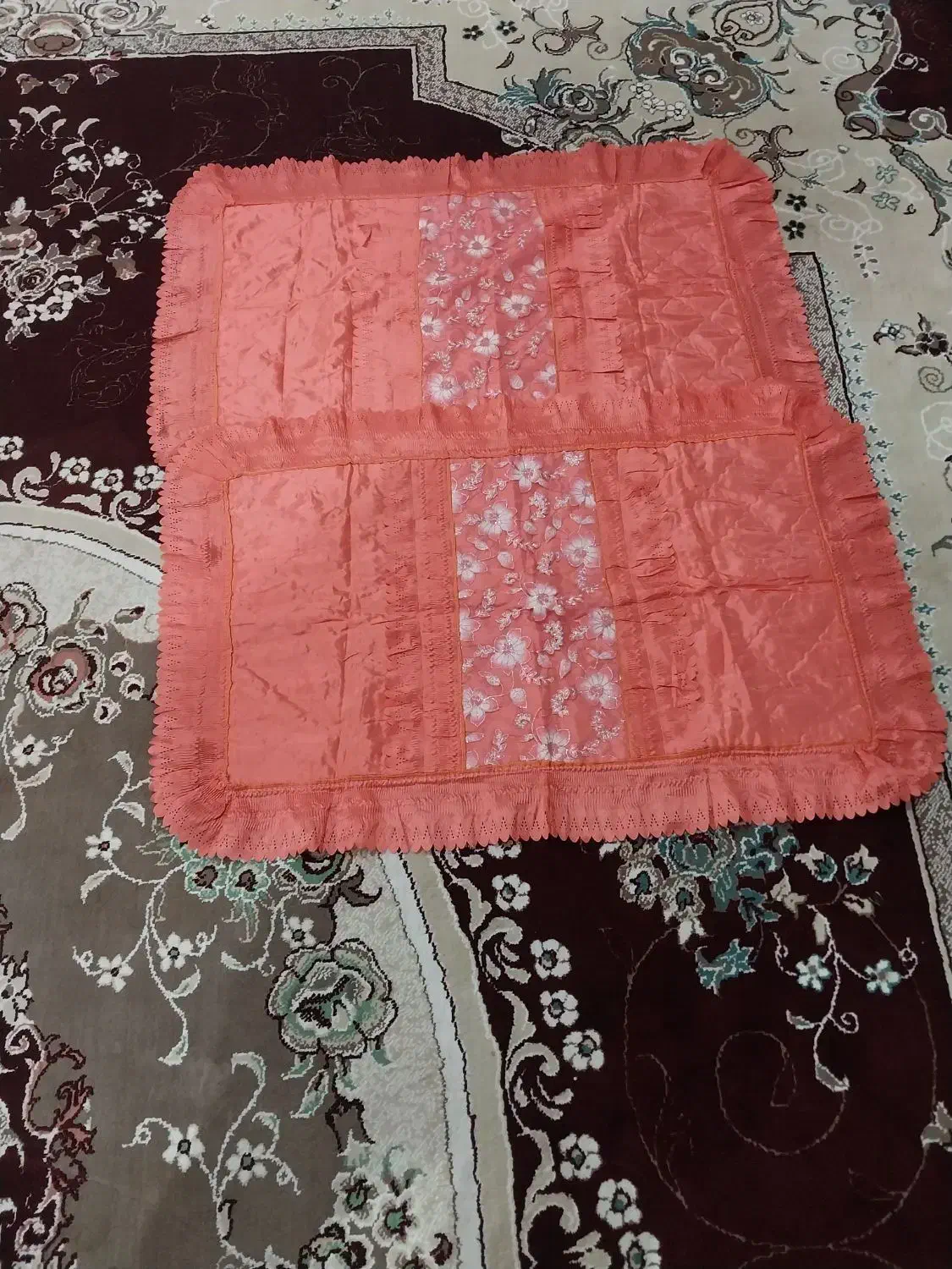 روبالشتی|رختخواب، بالش، پتو|دهدشت, |دیوار