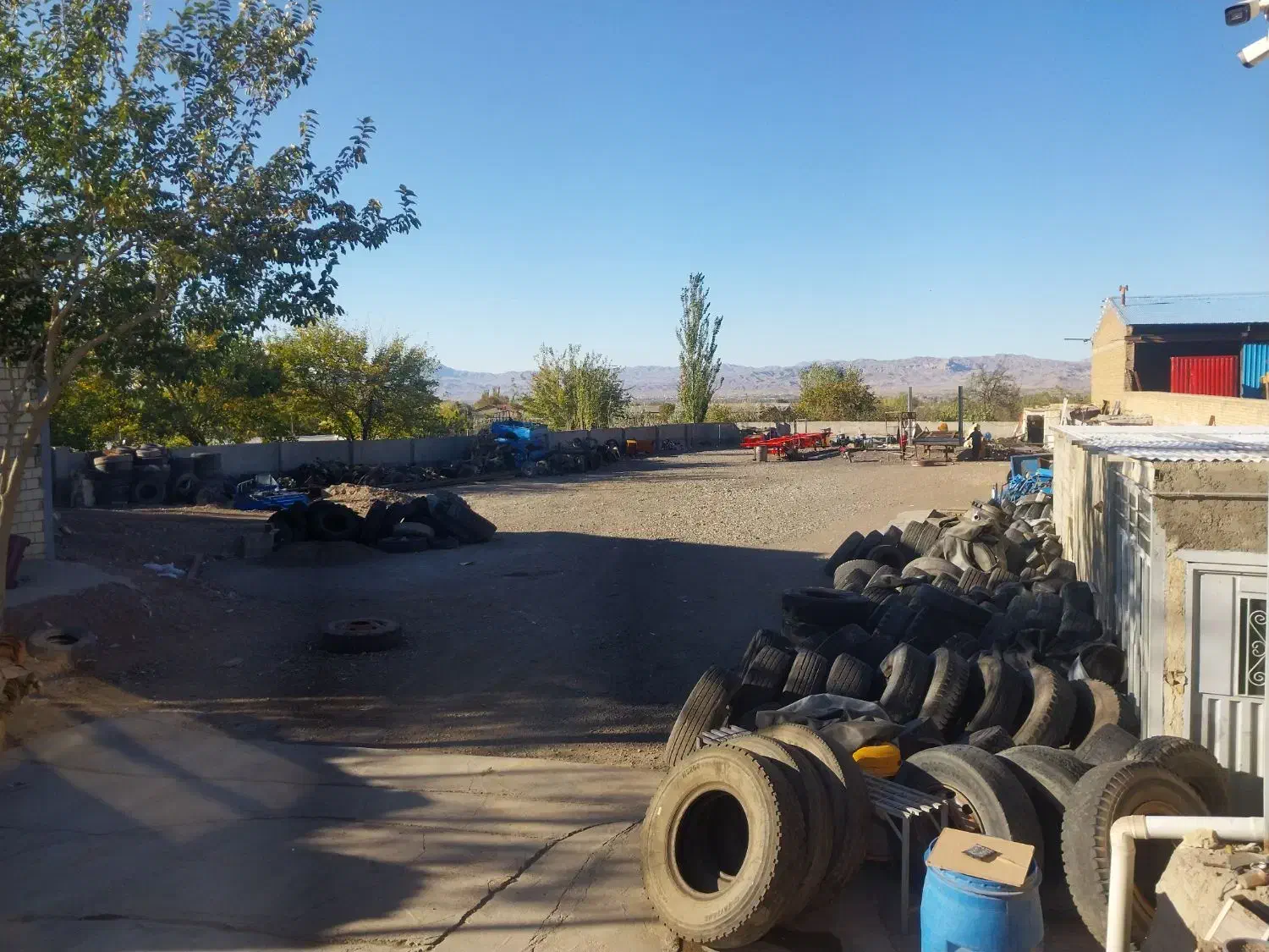 نگهبانی در محوطه شخصی در مرند|استخدام سرایداری و نظافت|مرند, |دیوار