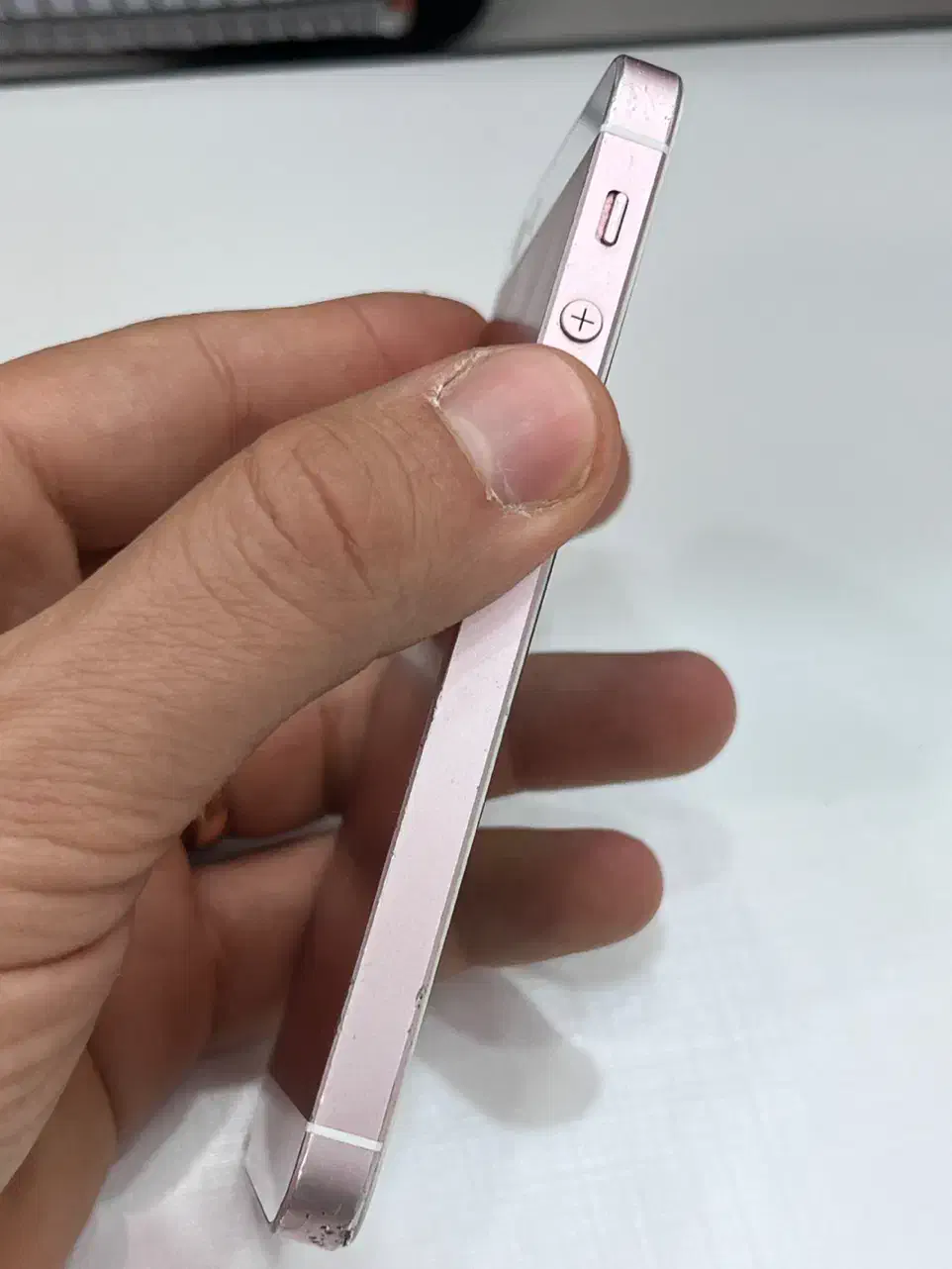 iPhone SE 64g پک اصلی|موبایل|تهران, گلستان (شهرک راه آهن)|دیوار