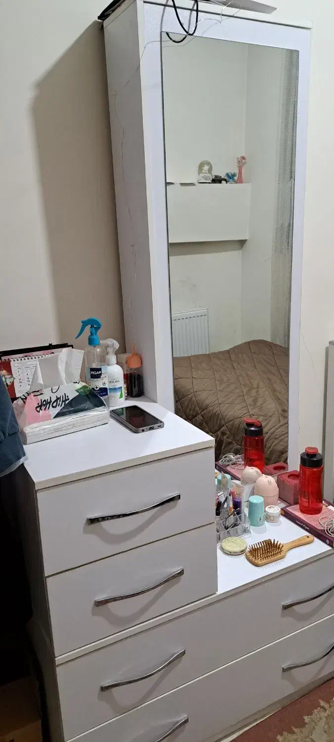 میزآرایشی سفید|جاکفشی، کمد، دراور|مشکیندشت, |دیوار