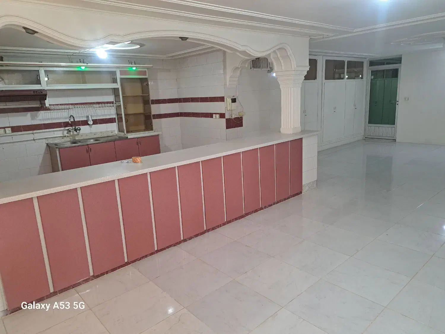 اجاره واحد مسکونی|اجارهٔ آپارتمان|تیران, |دیوار