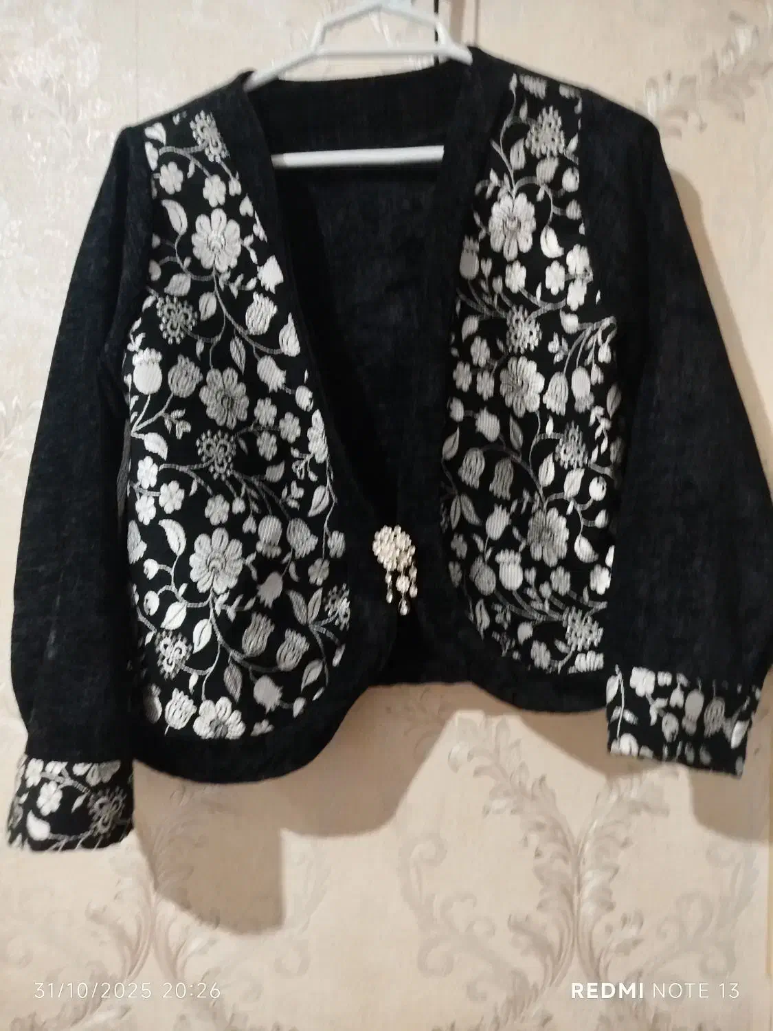 کت و سارافون|لباس|هشتگرد, سیف آباد|دیوار