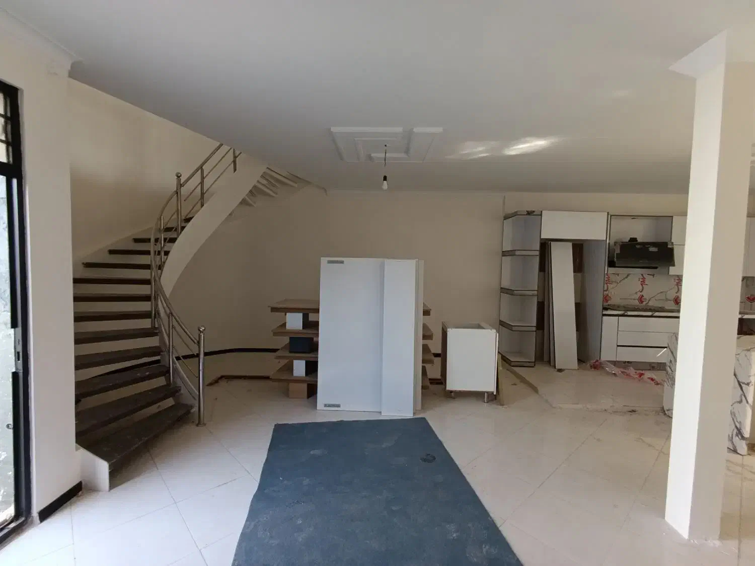 فروش. ویلا ۲۰۰ متر‌.۱۶۰ بنا مهرآباد. رودهن|فروش خانه و ویلا|رودهن, |دیوار