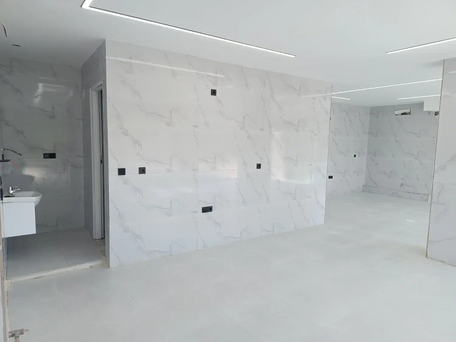 اجاره مغازه ۸۴متری بر الفت|اجارهٔ مغازه و غرفه|اصفهان, بهارستان|دیوار